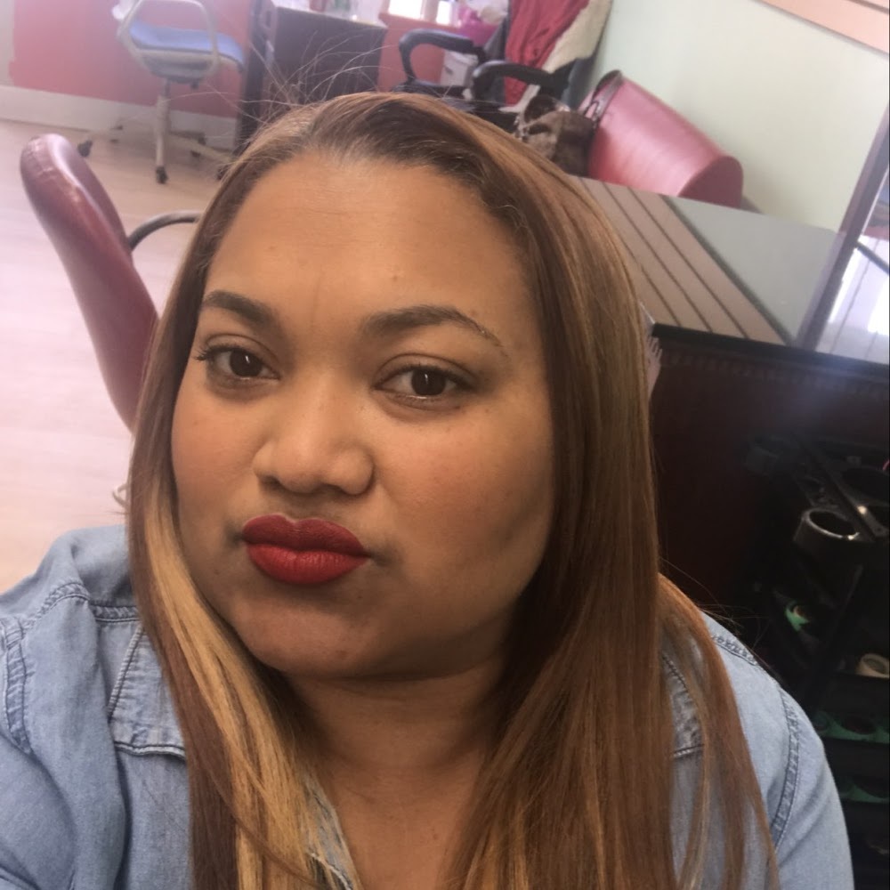 Meet your Posher, Ada